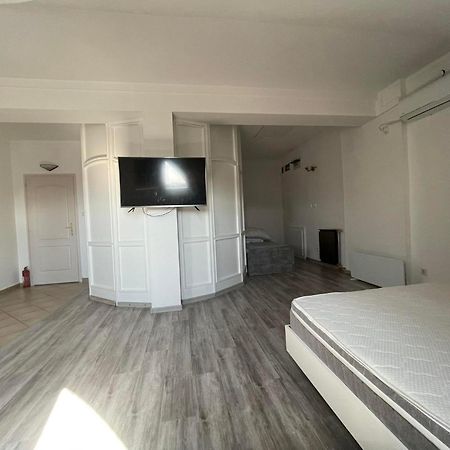 Sunny House Apartman Сегед Экстерьер фото