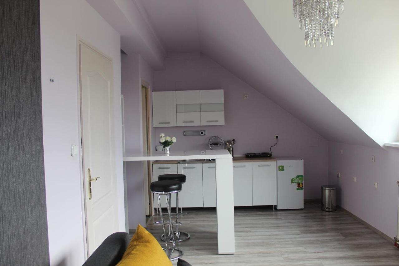 Sunny House Apartman Сегед Экстерьер фото