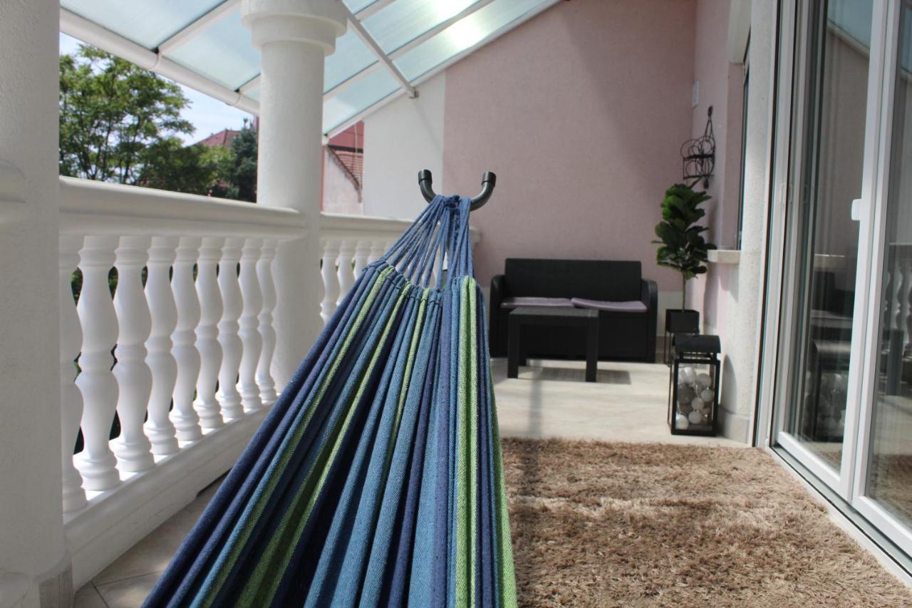 Sunny House Apartman Сегед Экстерьер фото