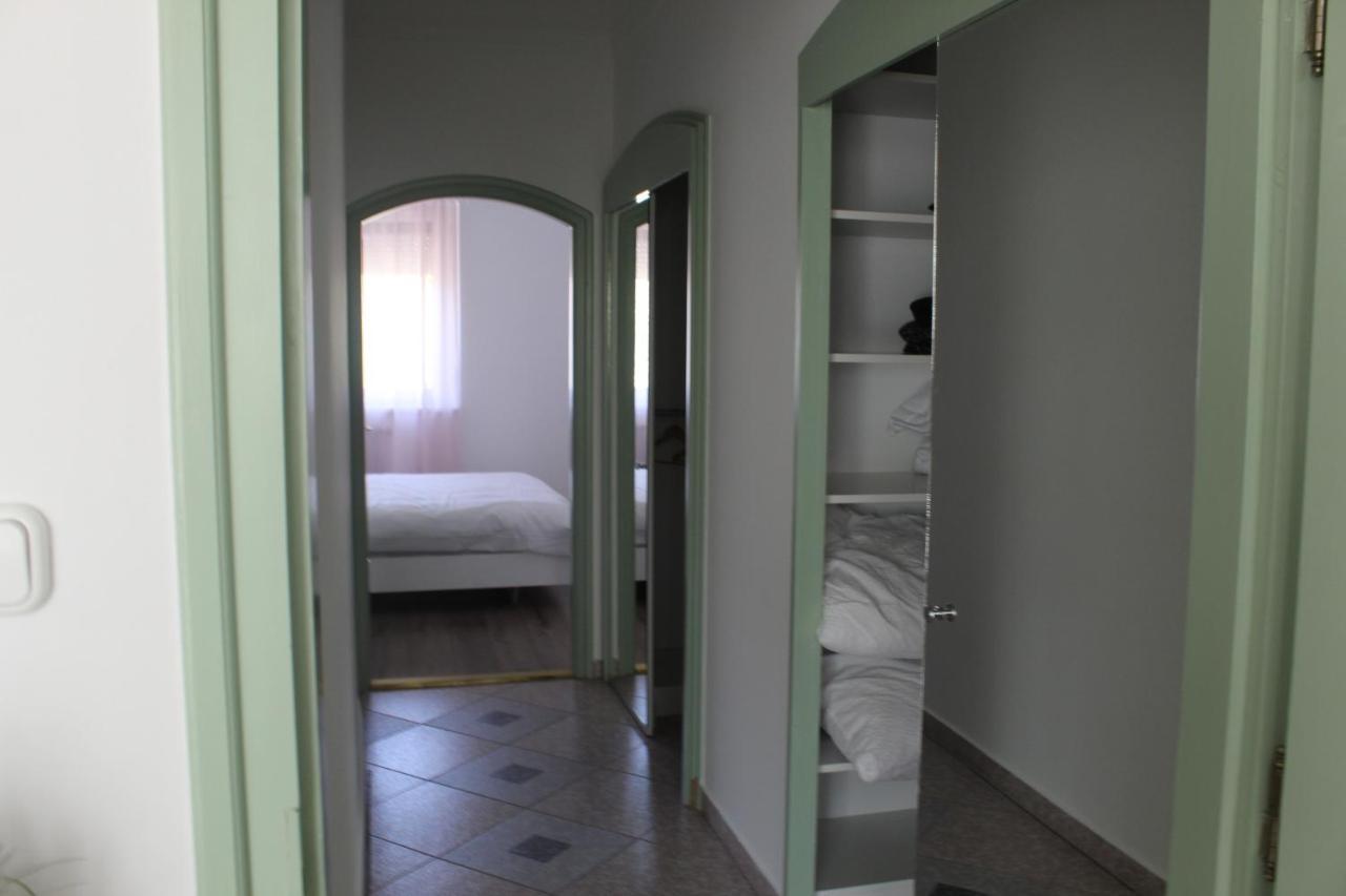 Sunny House Apartman Сегед Экстерьер фото