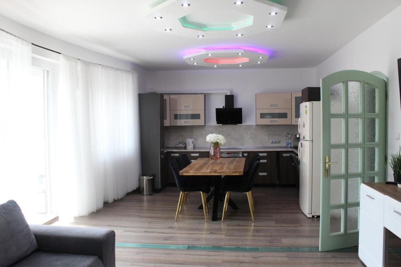 Sunny House Apartman Сегед Экстерьер фото